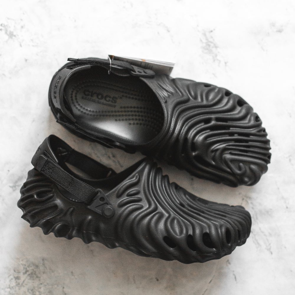 Pre-order : Salehe Bembury x Crocs Pollex Clog Sasquatch