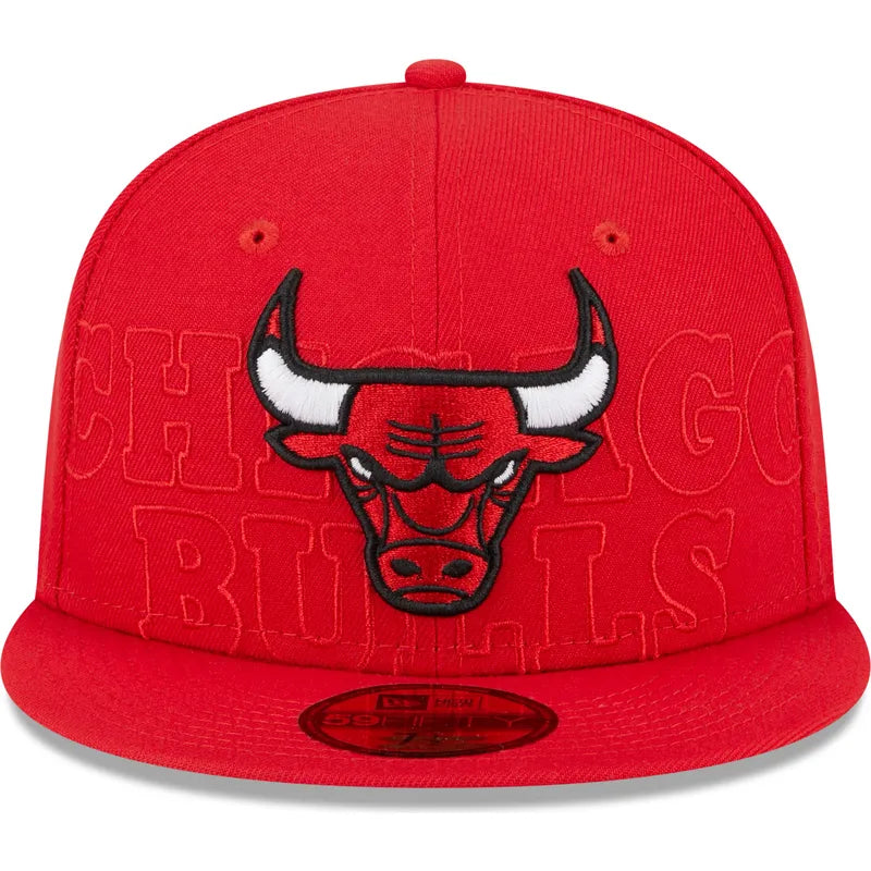 New Era Flat Brim 59FIFTY Draft Edition 2023 Chicago Bulls NBA Red Fitted Cap