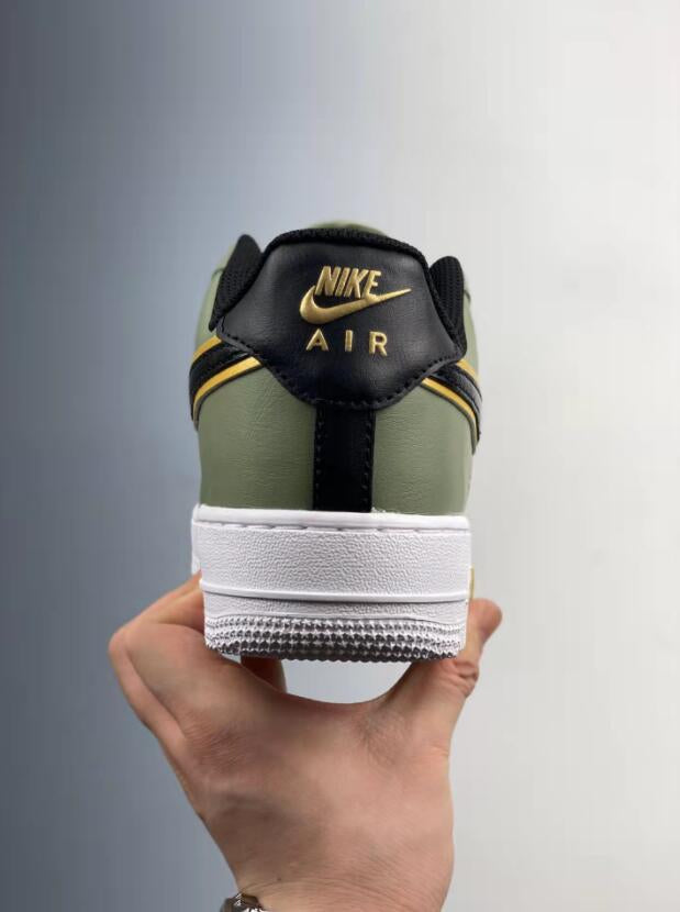 Nike Air Force 1 green