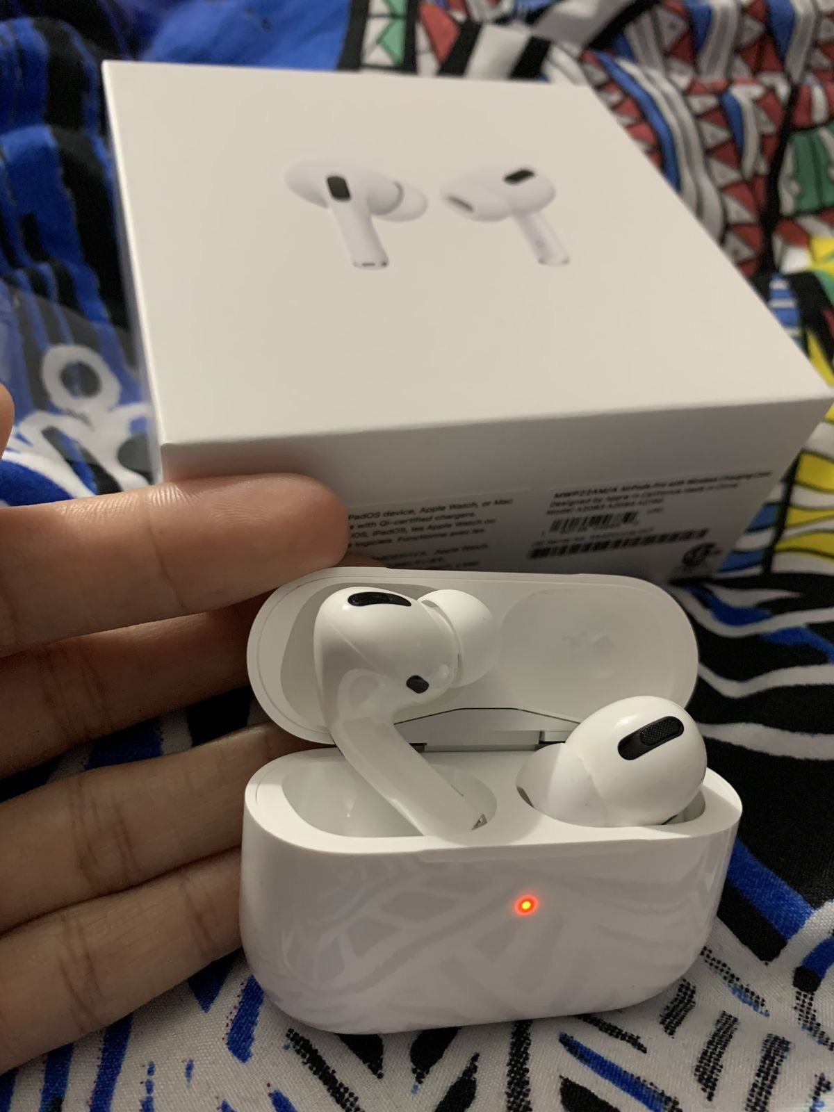 Airpods pro 1st gen (Authentic)