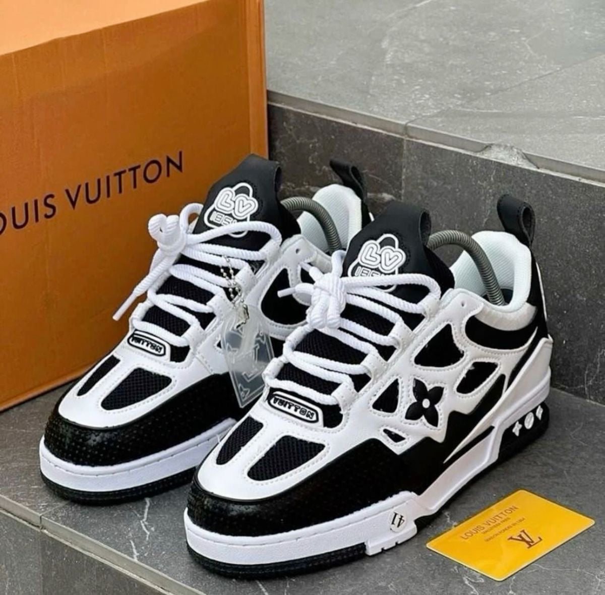 Louis Vuitton skates black and white