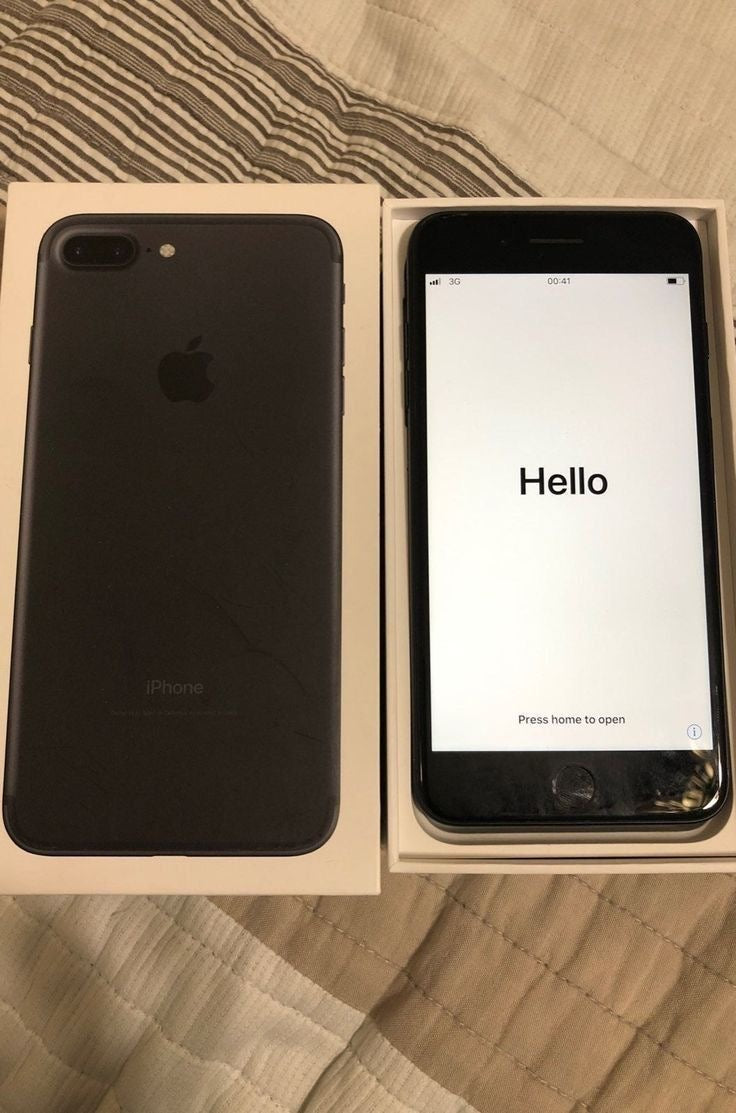 iPhone 7 Plus  (64GB/128GB)