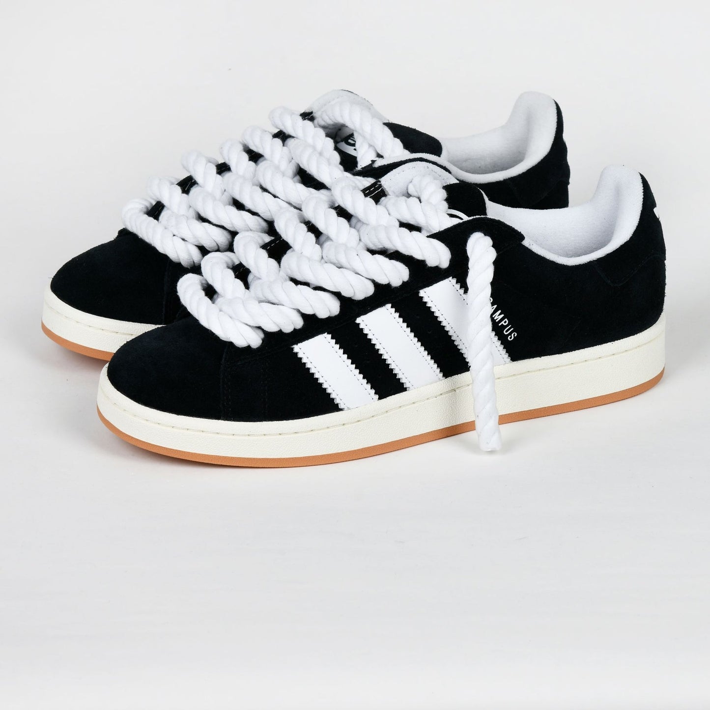 Adidas Originals Junior Campus 00S Black with rope laces  Sneaker