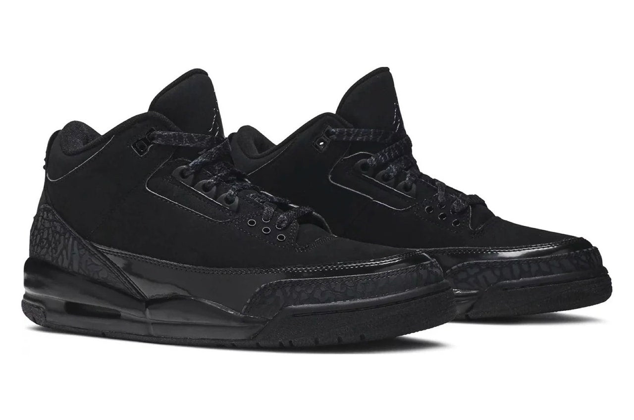 Air Jordan 3 Retro black cat